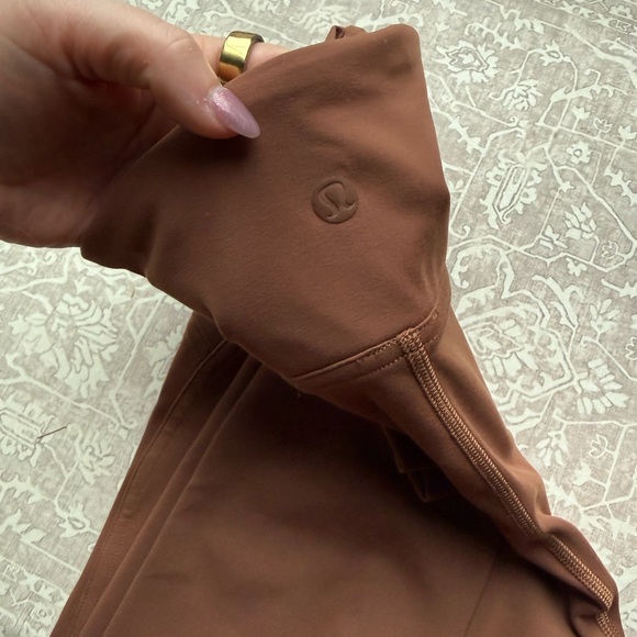 Lululemon leggings - Picture 5 of 7